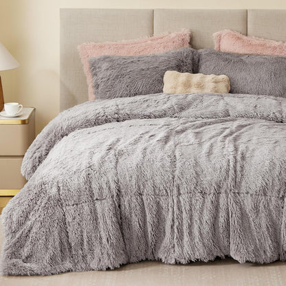 Hausora Bedroom Malea Shaggy Comforter Set, Long Faux Fur Cozy down Alternative, Modern Casual Ultra Soft All Season Fluffy Bedding with Matching Sham, King/Cal King, Grey 3 Piece